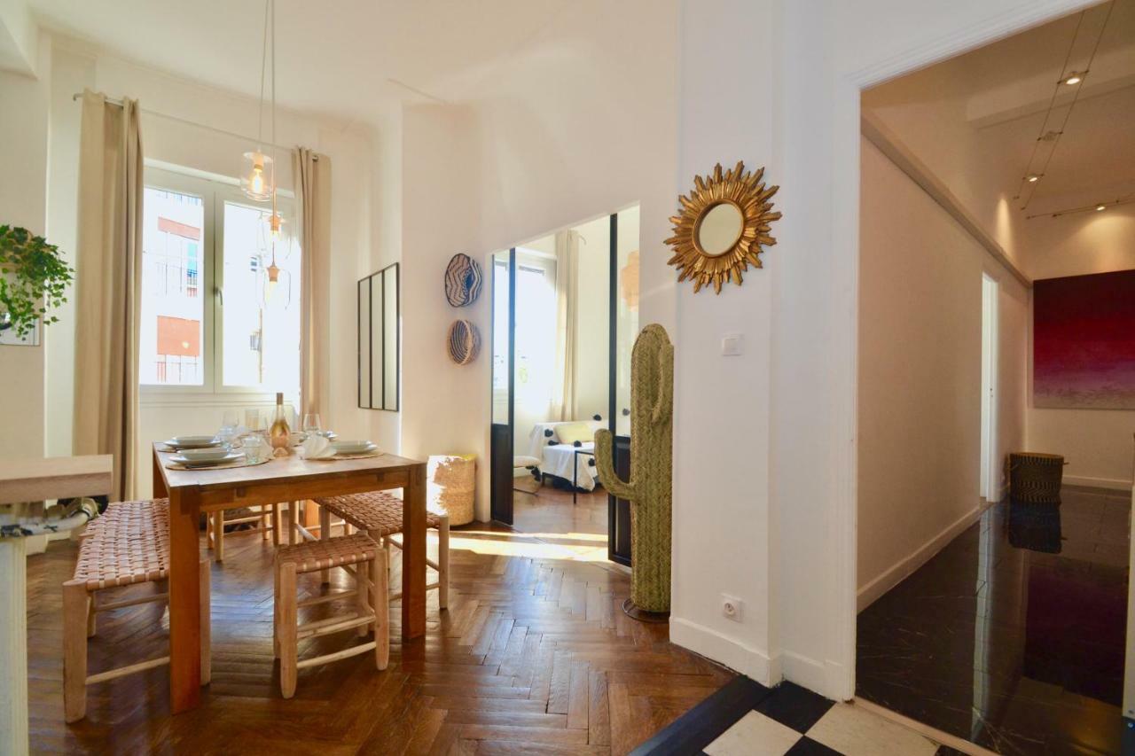 Le St Francois - Gorgeous Apt Art-déco,lift, A/c, 20 Meters Beach Appartamento